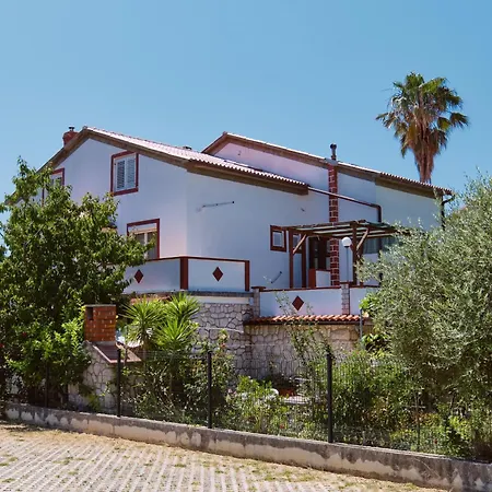 Simicic B Apartment *